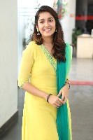 Anikha Surendran Gallery